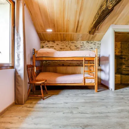 Lush Holiday In With Sauna & Jacuzzi Holiday home *
