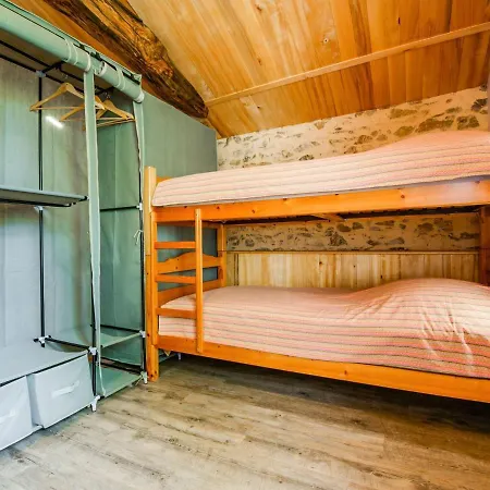Holiday home Lush Holiday In With Sauna & Jacuzzi *